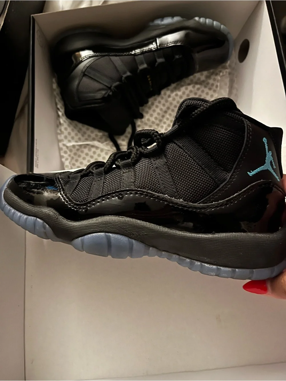 Jordan Kids' Retro 11 Sneakers in Black and Gamma Blue